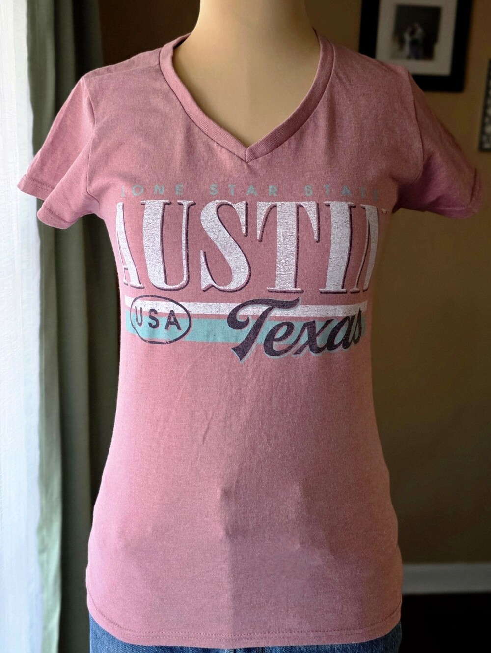 Austin Texas Graphic Tee Pink V Neck Western Cowgirl USA T Shirt Women's Small